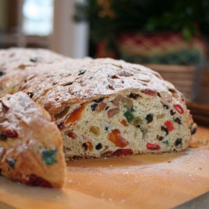 stollen with fruits - cake to try out during trip to Germany.