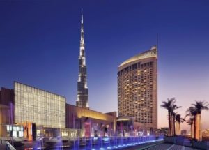 dubai mall at night