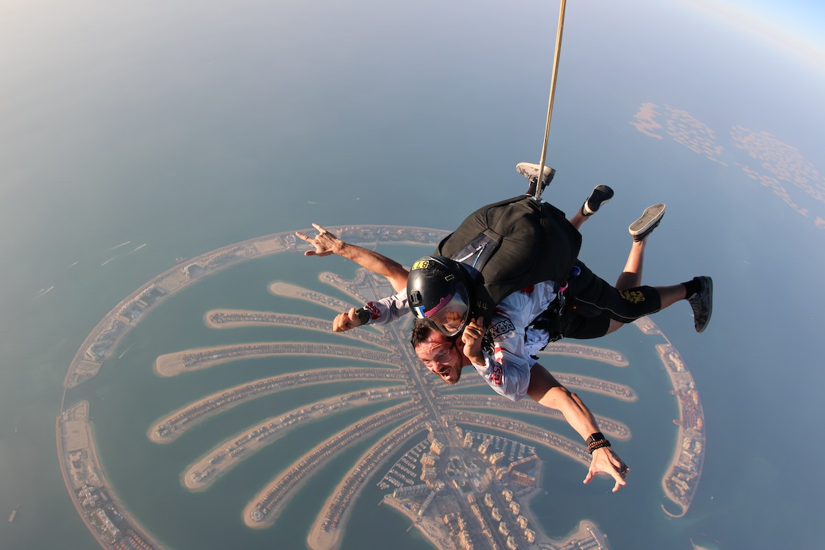 skydiving dubai